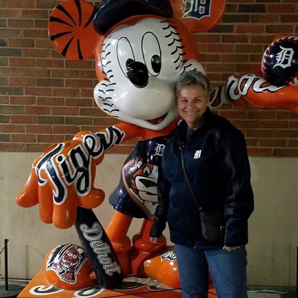 mickeybellia